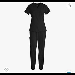 NWOT Barco  women’s stretch scrub pants and scrub shirt